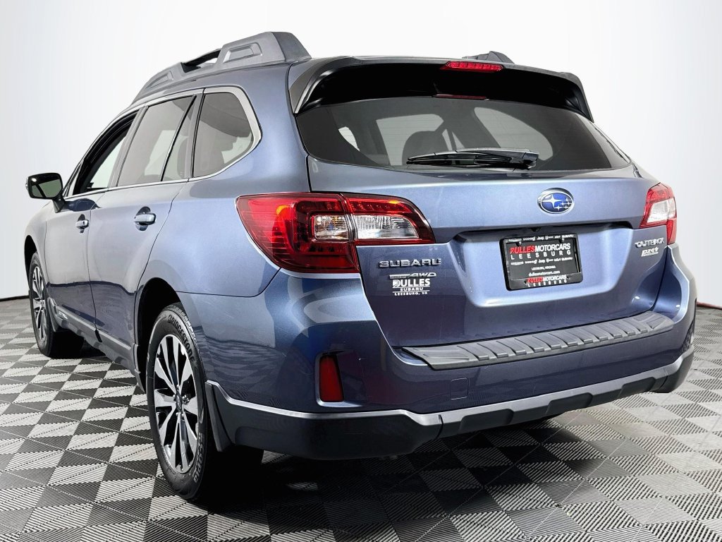 Used 2015 Subaru Outback 2.5i Limited AWD/4WD image 5