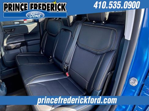 Used 2025 Ford Maverick Lobo image 25