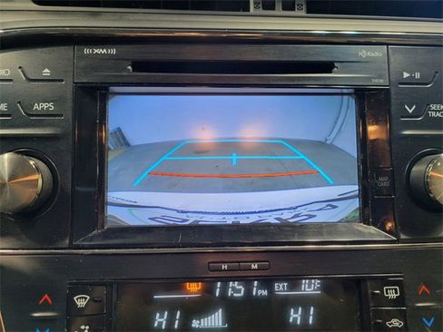 Used 2016 Toyota Avalon Touring image 33