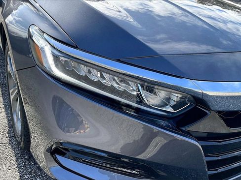 Used 2019 Honda Accord EX image 26