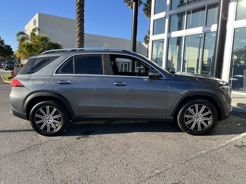 New 2025 Mercedes-Benz GLE 450e 4MATIC image 8