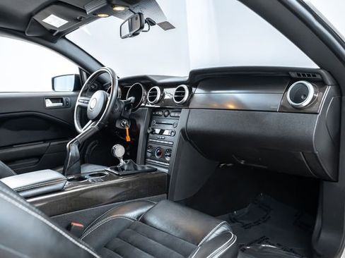 Used 2008 Ford Mustang Shelby GT500 RWD image 24