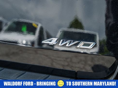 Used 2023 Ford Explorer Limited w/ Limited Technology Package AWD/4WD image 9