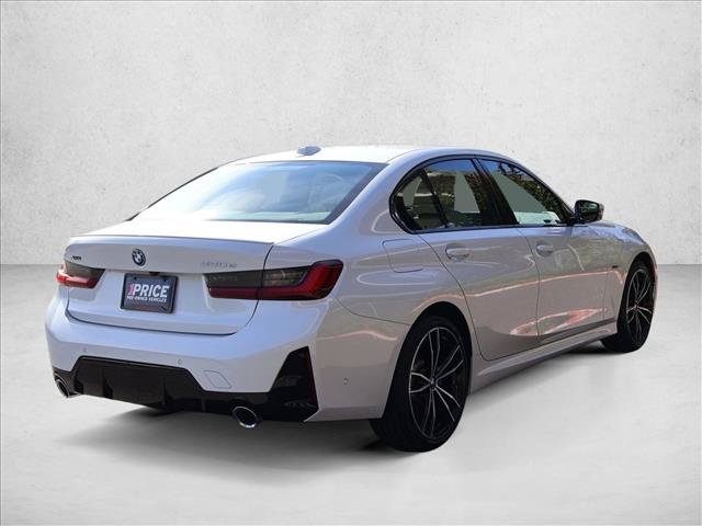 Used 2023 BMW 330e xDrive w/ M Sport Package AWD/4WD image 6