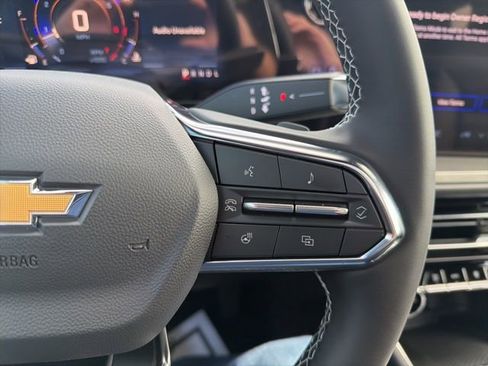 New 2026 Chevrolet Traverse LT w/ Sun and Wheel Package image 12