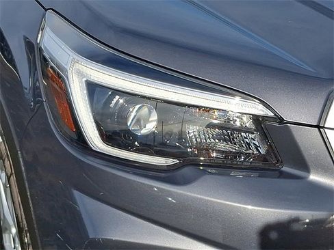 Used 2021 Subaru Forester image 9