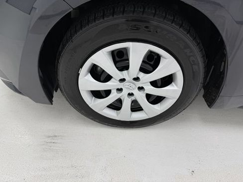 Used 2025 Toyota Corolla LE FWD image 7