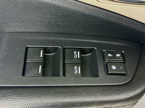 Used 2017 Honda Ridgeline RTL-T image 21