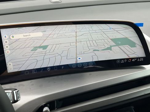 New 2026 Cadillac Vistiq Sport image 6