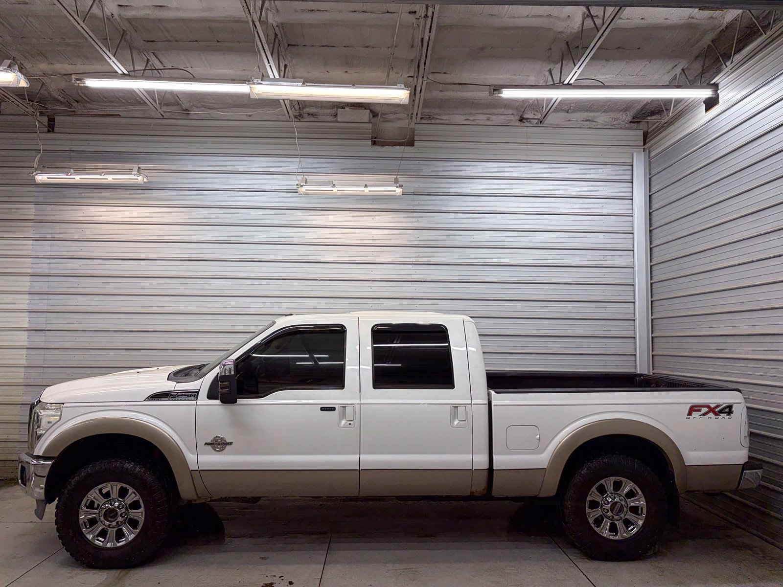 Used 2012 Ford F250 Lariat w/ Lariat Ultimate Pkg AWD/4WD image 10