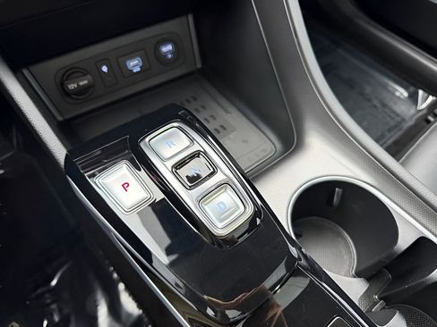 Used 2023 Hyundai Sonata Limited FWD image 31