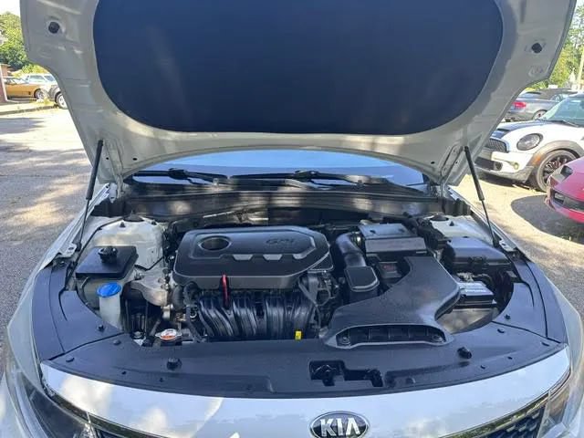 Used 2018 Kia Optima S FWD image 21