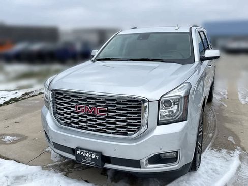 Used 2020 GMC Yukon XL Denali w/ Denali Ultimate Package image 1