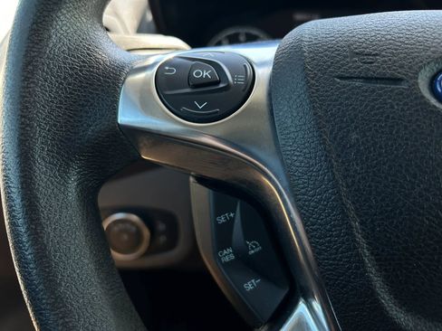 Used 2019 Ford Transit Connect XLT FWD image 15