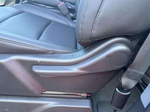 New 2026 Chevrolet Silverado 1500 W/T w/ WT Value Package image 18