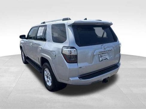 Used 2024 Toyota 4Runner SR5 Premium w/ SR5 Premium Package AWD/4WD image 3