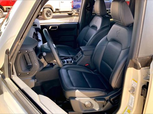 Used 2025 Ford Bronco Big Bend AWD/4WD image 8