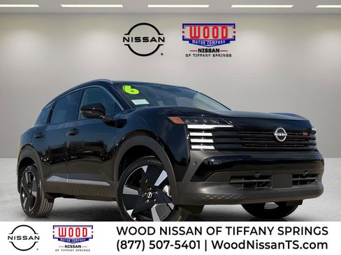 New 2026 Nissan Kicks SR FWD image 1