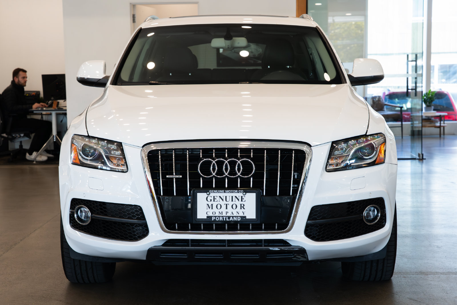 Used 2011 Audi Q5 3.2 Prestige AWD/4WD image 2