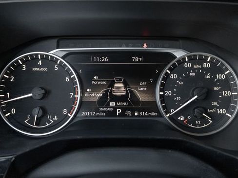 Used 2023 Nissan Pathfinder SL image 10