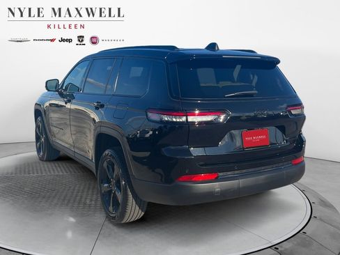 New 2025 Jeep Grand Cherokee L Limited image 14