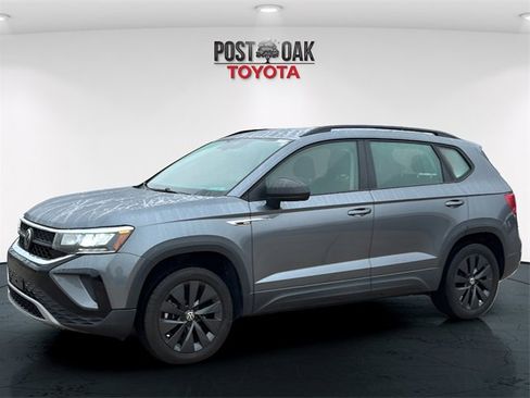 Used 2023 Volkswagen Taos S image 3