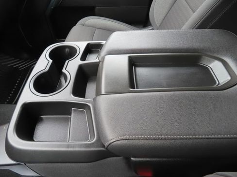 Used 2025 Chevrolet Silverado 1500 LT AWD/4WD image 36