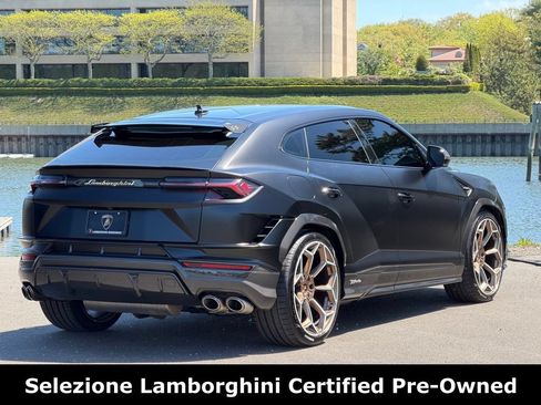 Used 2023 Lamborghini Urus Performante AWD/4WD image 5