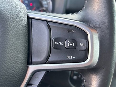 Used 2022 RAM 1500 Big Horn AWD/4WD image 34