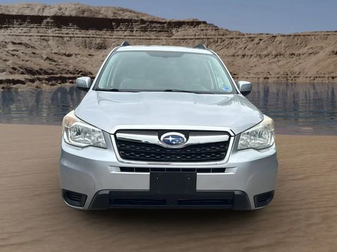 Used 2015 Subaru Forester 2.5i Premium w/ All-Weather Package AWD/4WD image 2