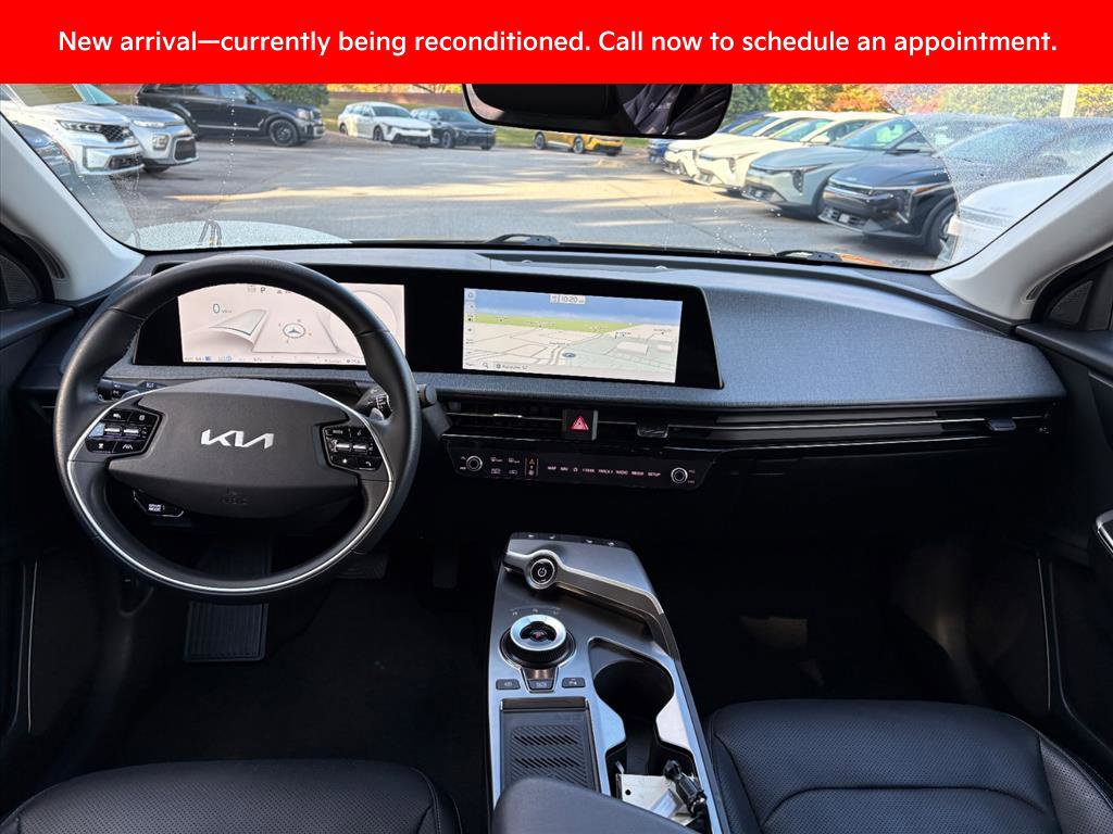 Certified 2022 Kia EV6 Wind RWD image 7
