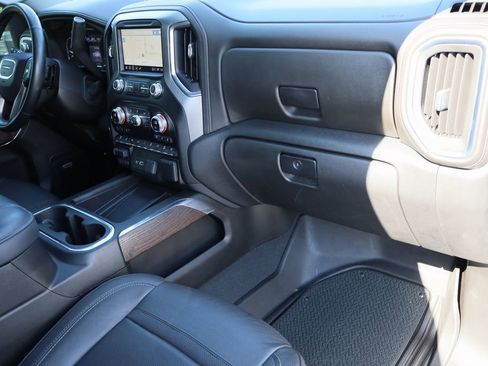 Used 2023 GMC Sierra 2500 Denali w/ Denali Black Diamond Edition image 34