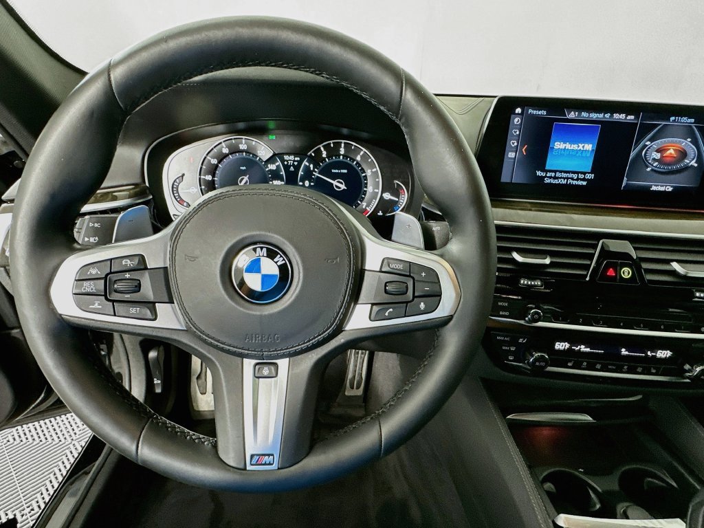 Used 2018 BMW M550i xDrive AWD/4WD image 11