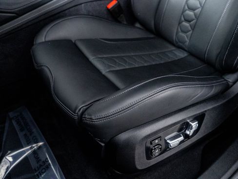 Used 2025 BMW X6 M Competition image 29