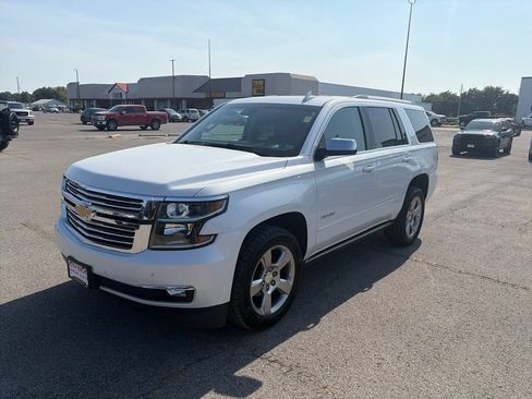 Used 2018 Chevrolet Tahoe Premier AWD/4WD image 2