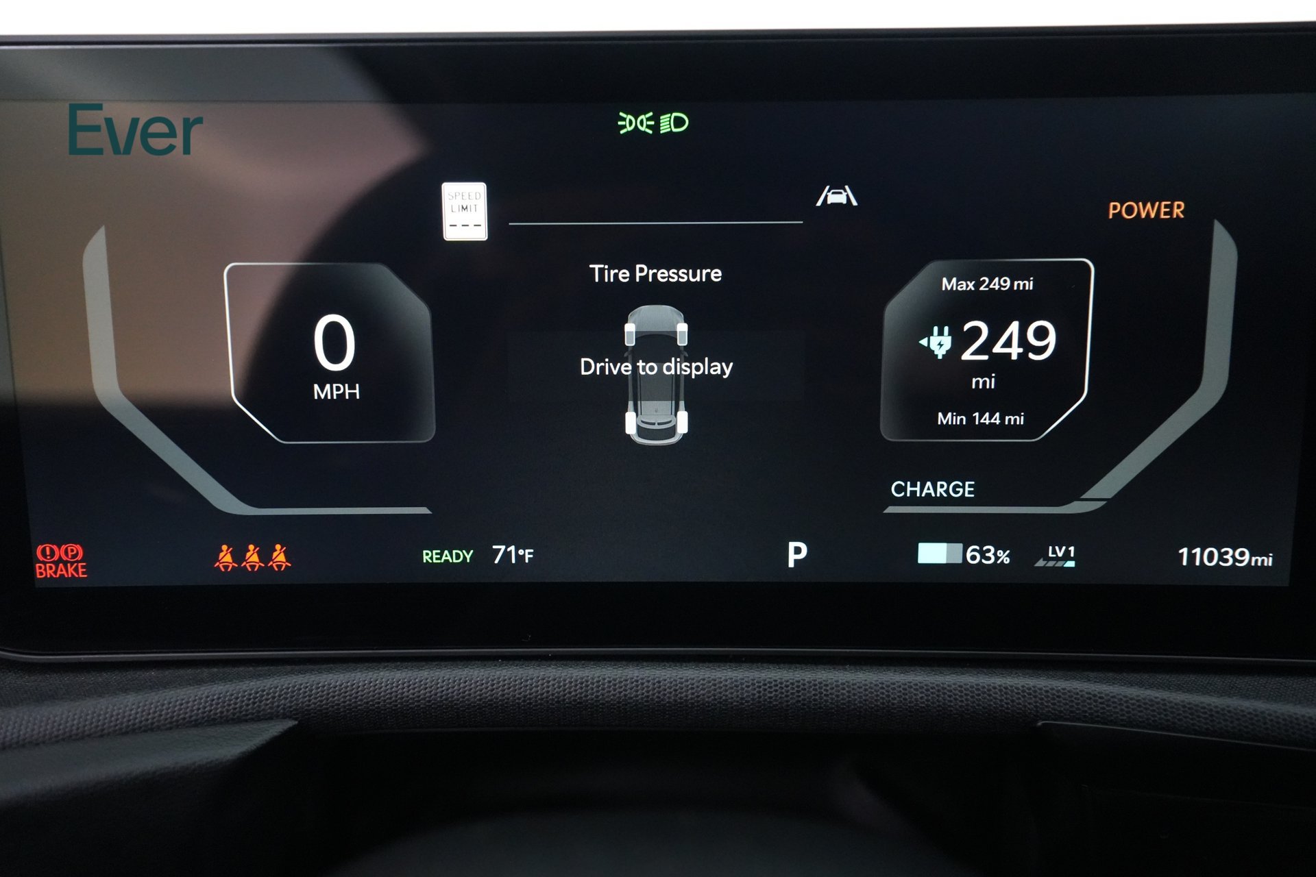 Used 2025 Kia EV6 Light w/ Light LR Technology Package RWD image 7