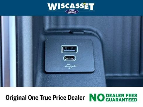 New 2026 Ford Expedition Active image 18