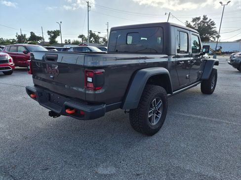 Used 2026 Jeep Gladiator Mojave AWD/4WD image 5