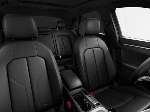 Certified 2024 Audi Q3 2.0T Premium Plus w/ Premium Plus Package AWD/4WD image 5