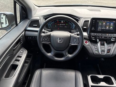 Used 2024 Honda Odyssey EX-L image 21