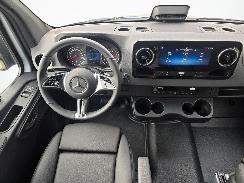 New 2026 Mercedes-Benz Sprinter 2500 image 24