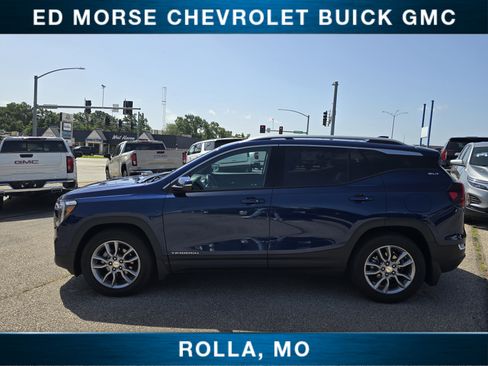 Certified 2022 GMC Terrain SLT AWD/4WD image 6