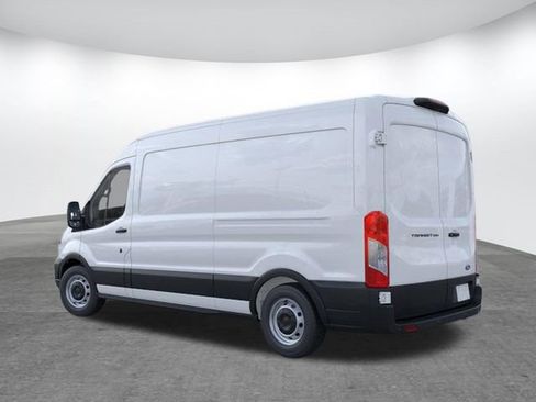 New 2026 Ford Transit 250 148 Medium Roof w/ Load Area Protection Package RWD image 4