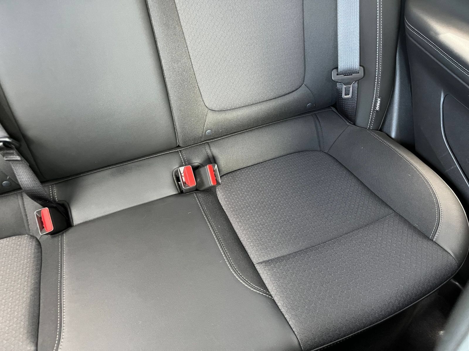 Used 2025 Buick Encore GX Preferred FWD image 37