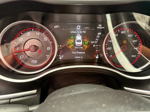Used 2016 Dodge Charger R/T RWD image 22