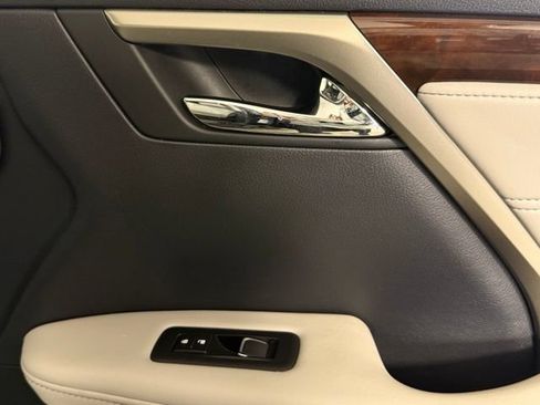 Used 2019 Lexus RX 350 AWD w/ Navigation Package image 30