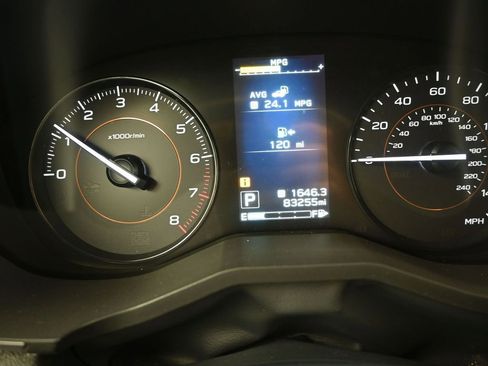 Used 2019 Subaru Crosstrek 2.0i Premium w/ Eyesight System image 12