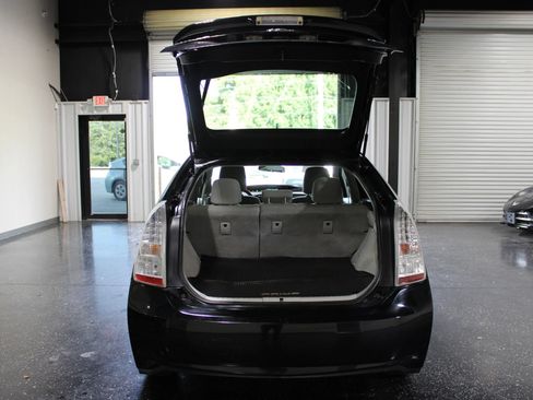 Used 2010 Toyota Prius Two FWD image 28