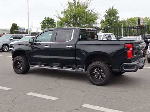 Used 2019 Chevrolet Silverado 1500 High Country w/ Technology Package AWD/4WD image 19