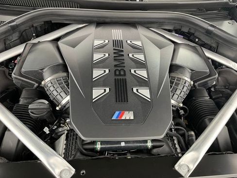 New 2026 BMW X7 M60i image 19
